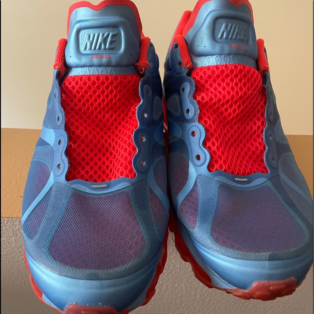 Nike Air Max👟 size 6.5youth, 8 women’s and 39 Eur - Picture 2 of 7